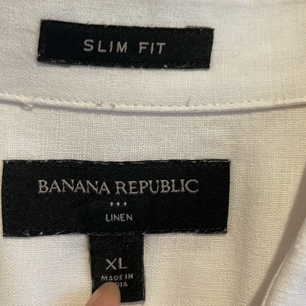 Banana Republic Men’s short sleeve shirts